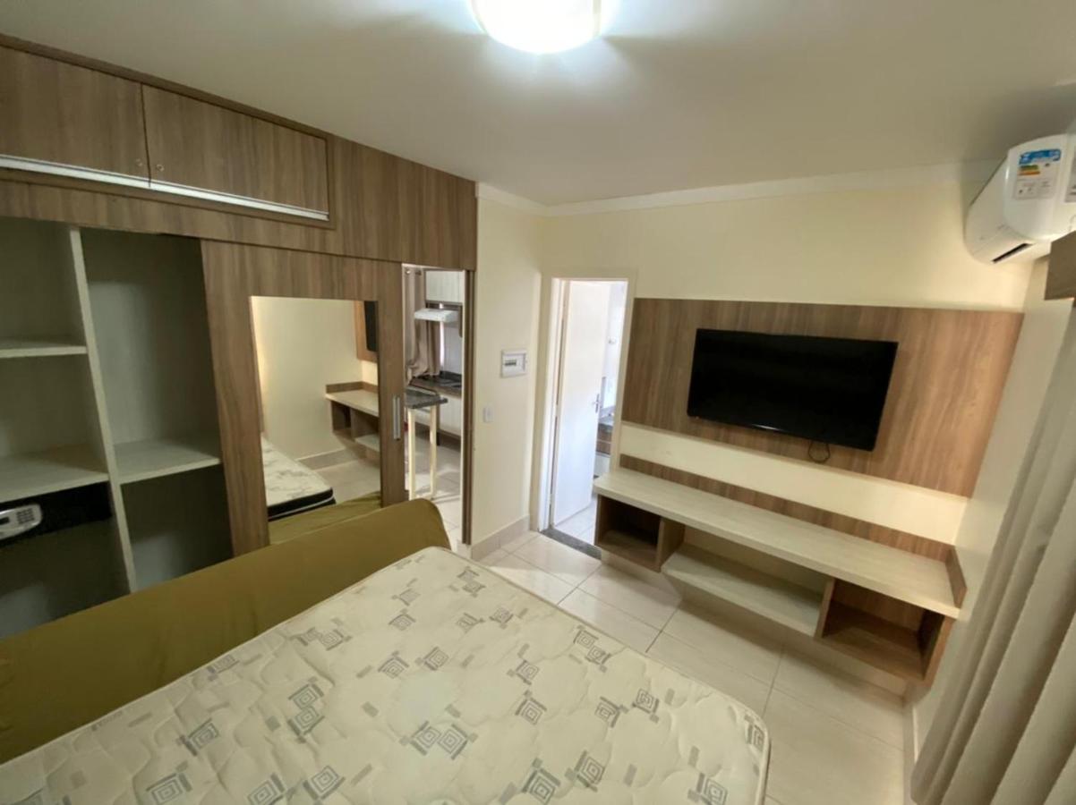 Lacqua Diroma V Apt Localizado Proximo A Portariaparque Aquatico Completo Nao Dispomos De Roupa De Cama E Banho Калдас-Новас Экстерьер фото